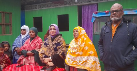 রামগতিতে ফাতেমা ঝুমুরের উঠান বৈঠক