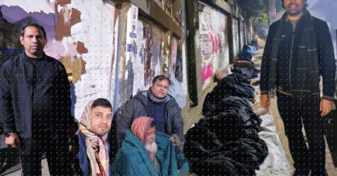 স্বপ্ন নিয়ে ফাউন্ডেশনের কম্বল পেয়ে খুশি শীতার্তরা